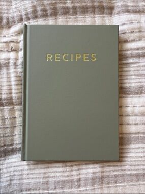 NWOT Hardcover Recipe Journal